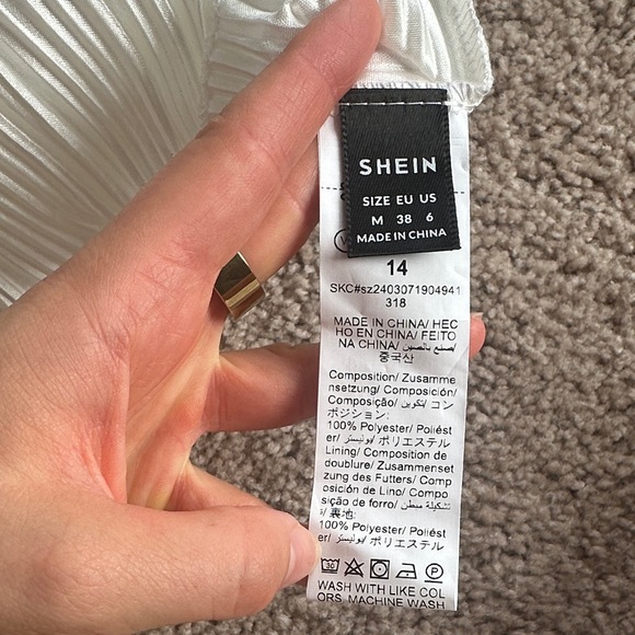 White Ruffled Women's Top - Picture 2 of 2